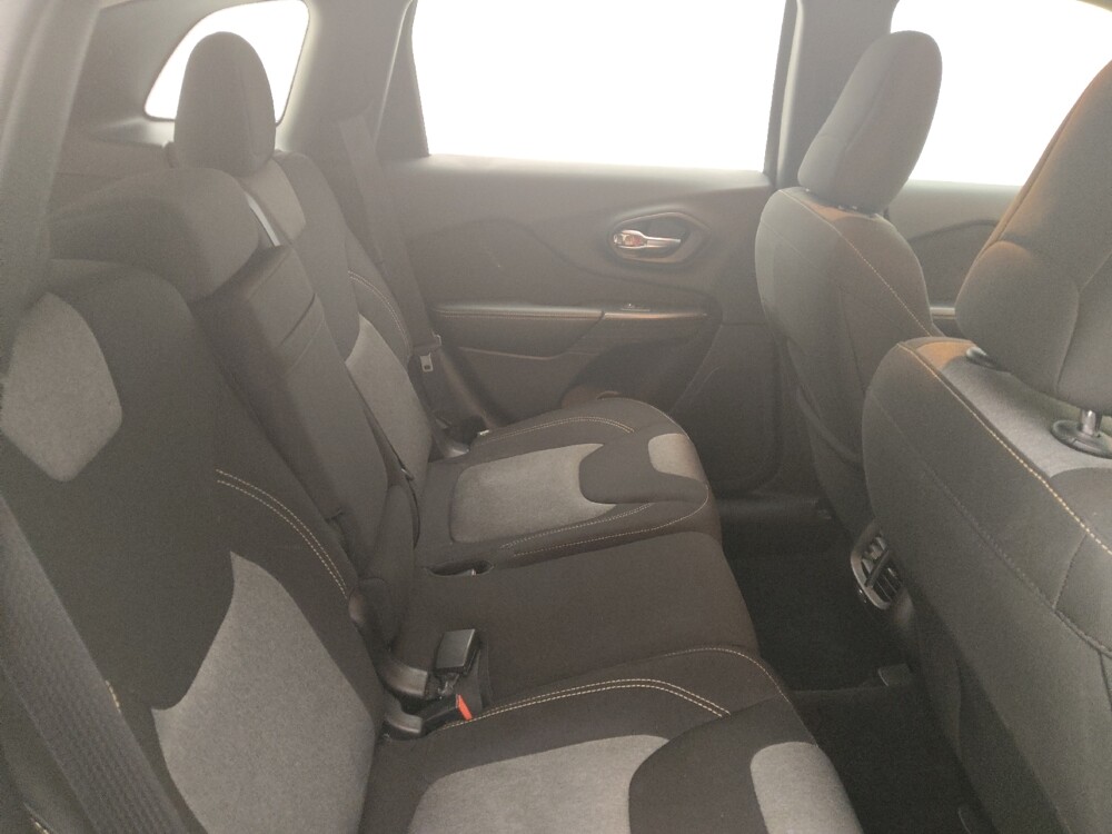 2016 Jeep Cherokee in Conway, SC 29526 - 18131118 19