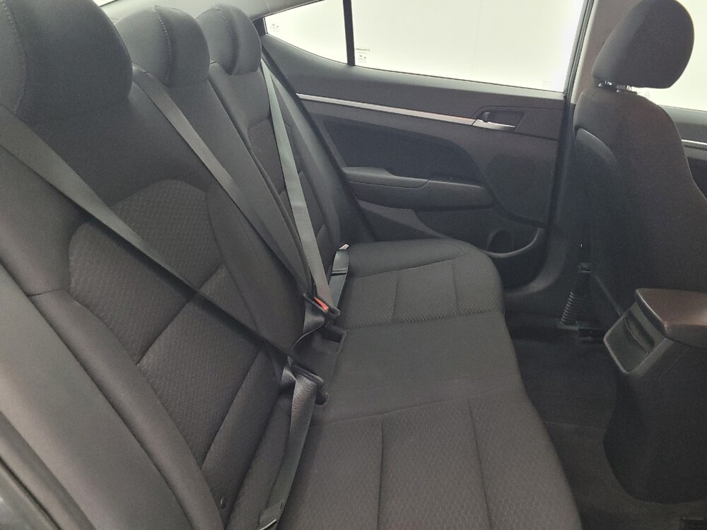 2020 Hyundai Elantra in Fayetteville, NC 28304 - 18131123 19