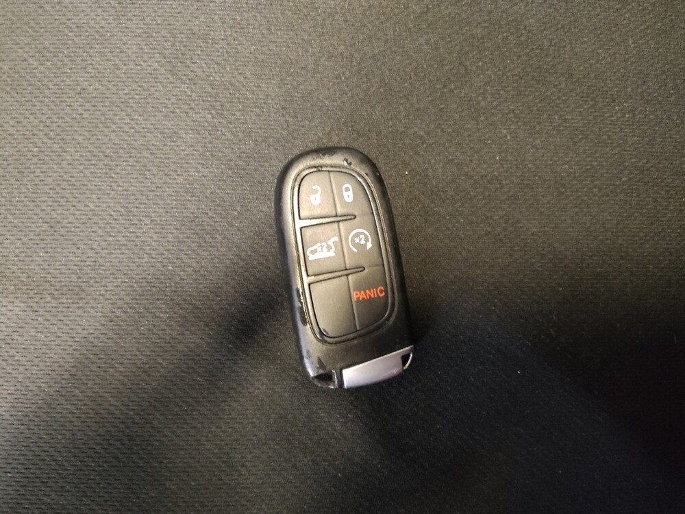 2017 Jeep Cherokee in Greensboro, NC 27407 - 18131132 32