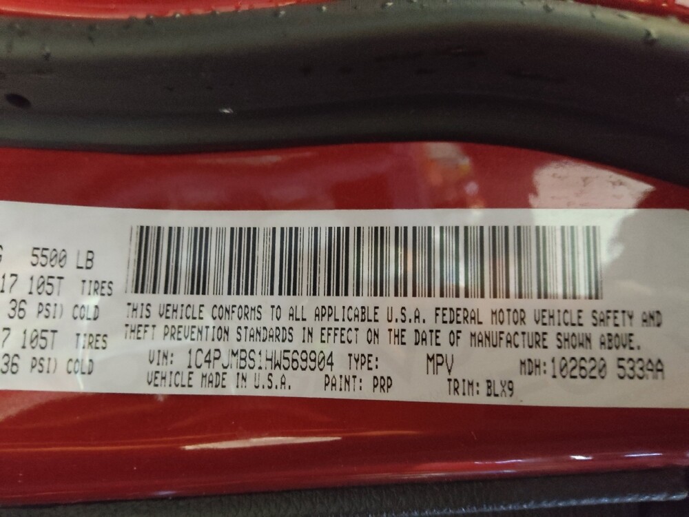 2017 Jeep Cherokee in Greensboro, NC 27407 - 18131132 33