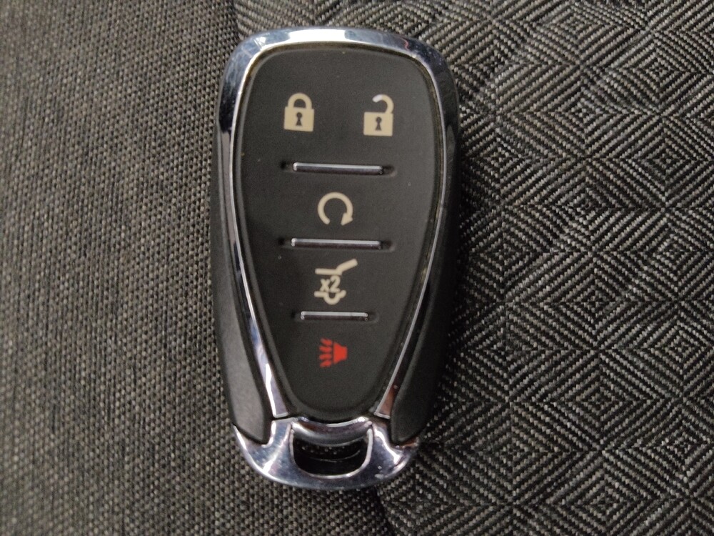 2024 Chevrolet Equinox in Albuquerque, NM 87123 - 18131155 32