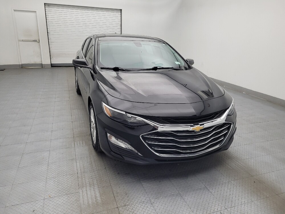 2019 Chevrolet Malibu in Raleigh, NC 27604 - 18131161 14
