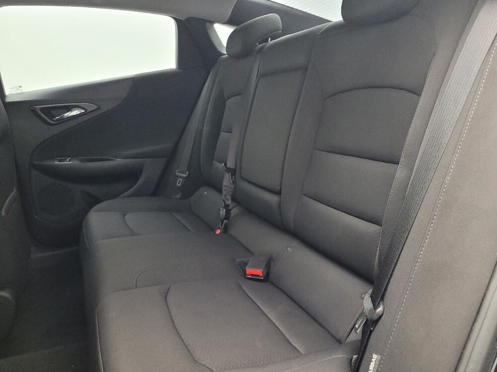 2019 Chevrolet Malibu in Raleigh, NC 27604 - 18131161 18