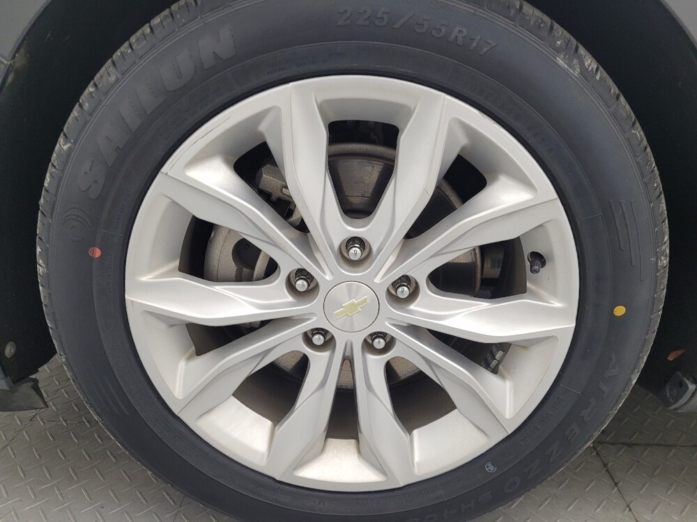 2019 Chevrolet Malibu in Raleigh, NC 27604 - 18131161 31