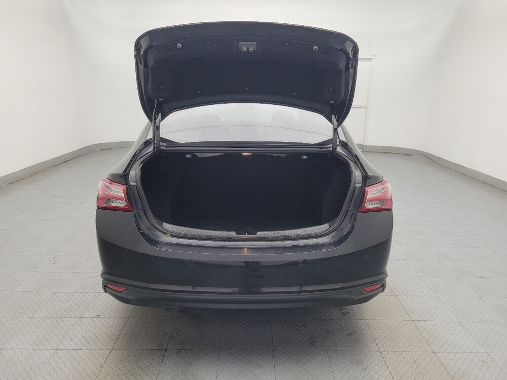 2019 Chevrolet Malibu in Raleigh, NC 27604 - 18131161 29