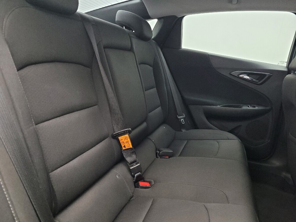 2019 Chevrolet Malibu in Raleigh, NC 27604 - 18131161 19