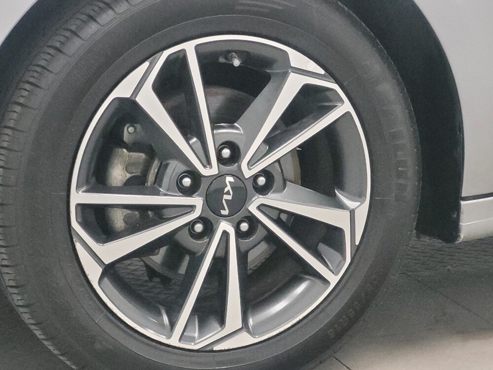 2024 Kia Forte in Memphis, TN 38128 - 18131170 31