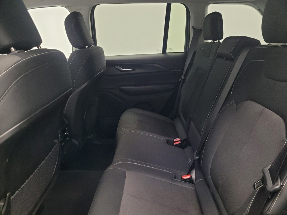 2023 Jeep Grand Cherokee in Huntsville, AL 35816 - 18131171 18