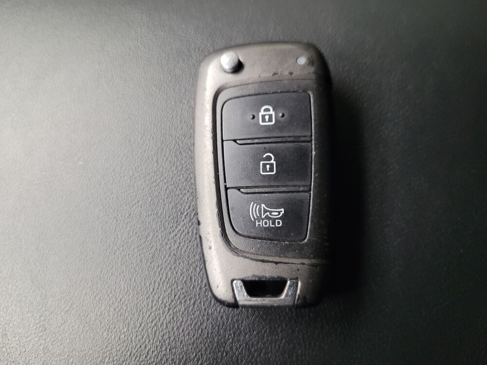 2020 Hyundai Santa Fe in Madison, TN 37115 - 18131173 32