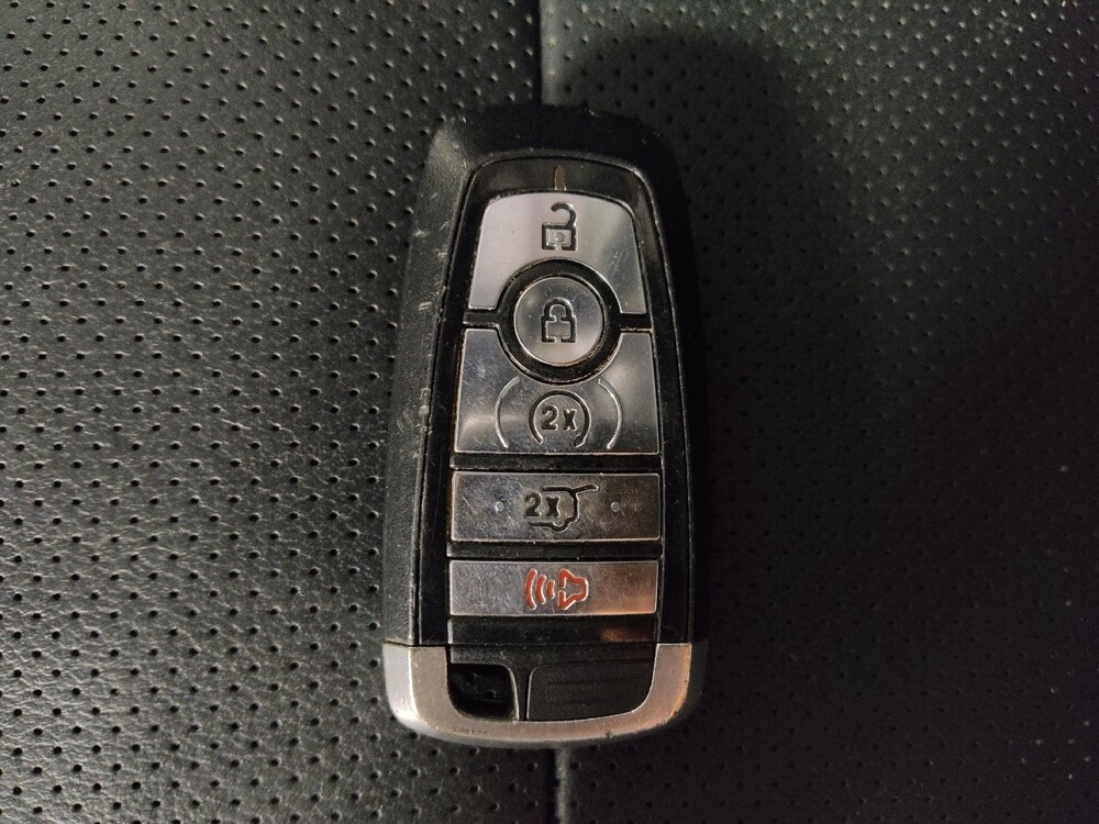 2019 Ford Explorer in Corpus Christi, TX 78412 - 18131184 32