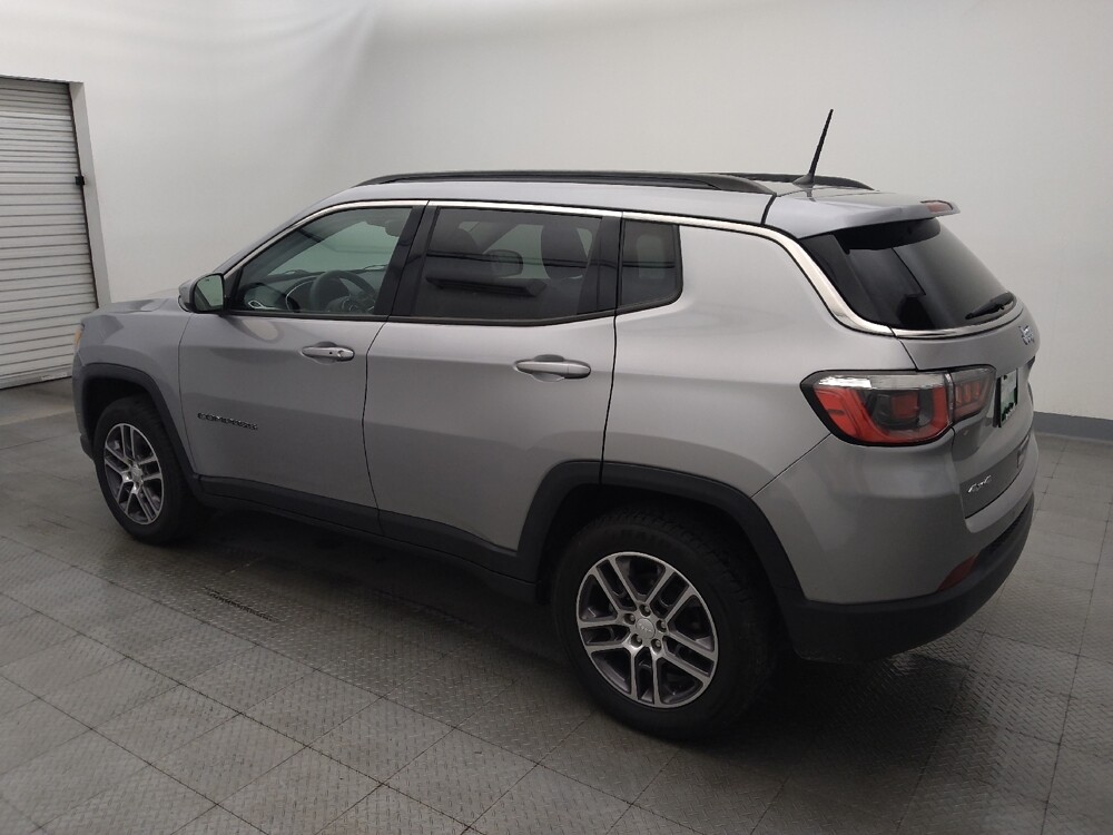 2018 Jeep Compass in Houston, TX 77060 - 18131187 3