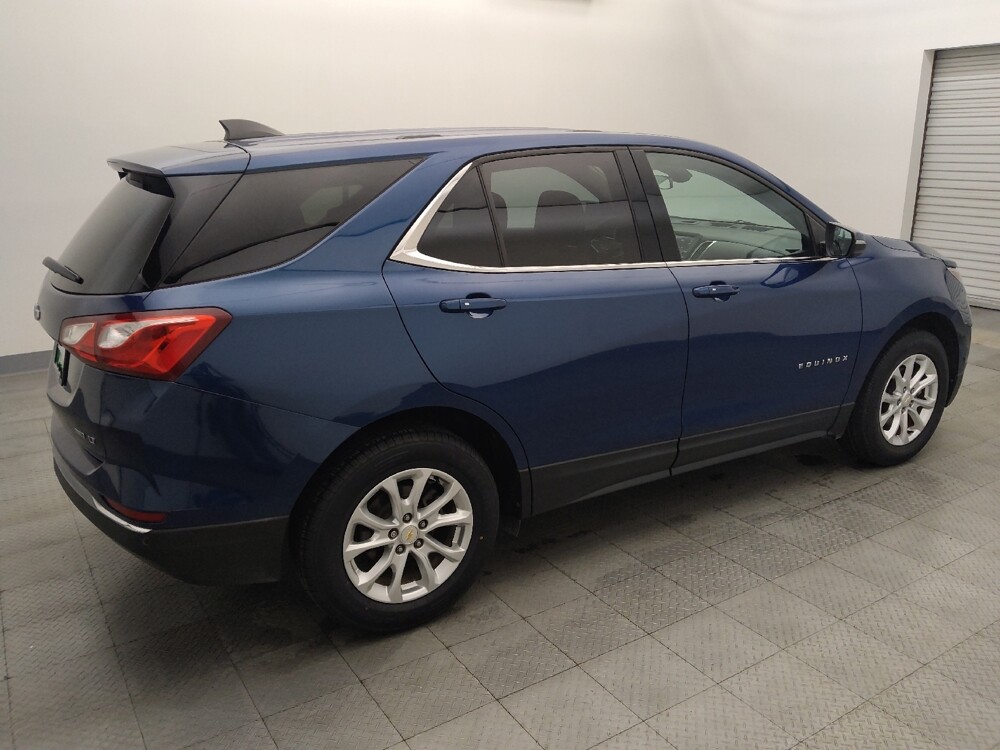 2019 Chevrolet Equinox in Houston, TX 77074 - 18131192 10