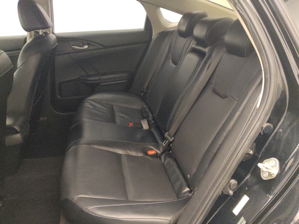 2019 Honda Insight in Houston, TX 77074 - 18131193 18