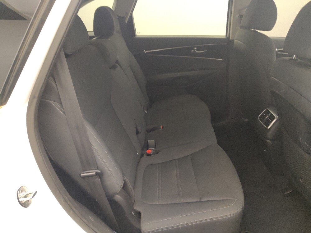 2020 Kia Sorento in San Antonio, TX 78238 - 18131196 19