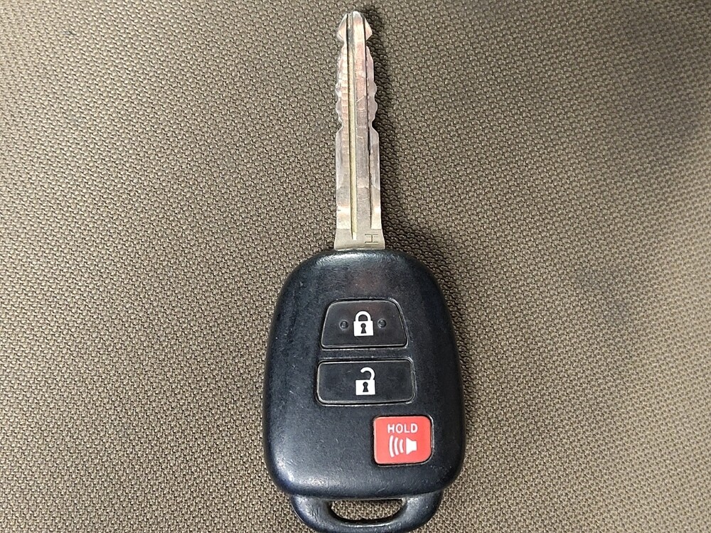 2018 Toyota Tundra in Temple, TX 76502 - 18131202 32