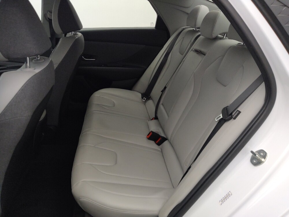 2024 Hyundai Elantra in Houston, TX 77060 - 18131205 18