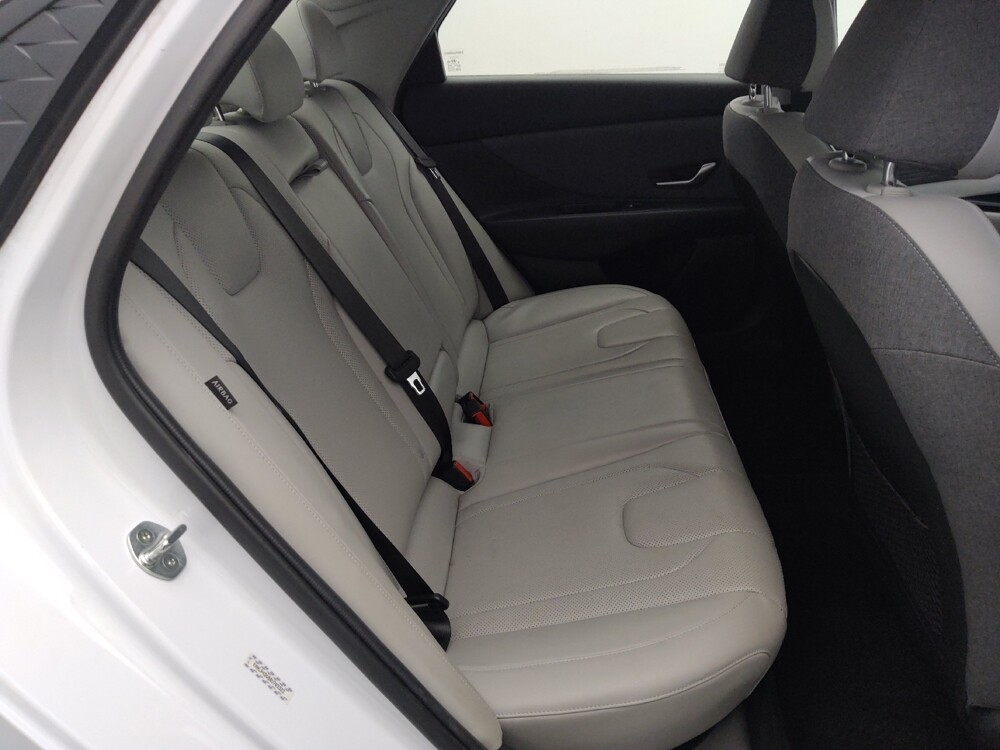 2024 Hyundai Elantra in Houston, TX 77060 - 18131205 19