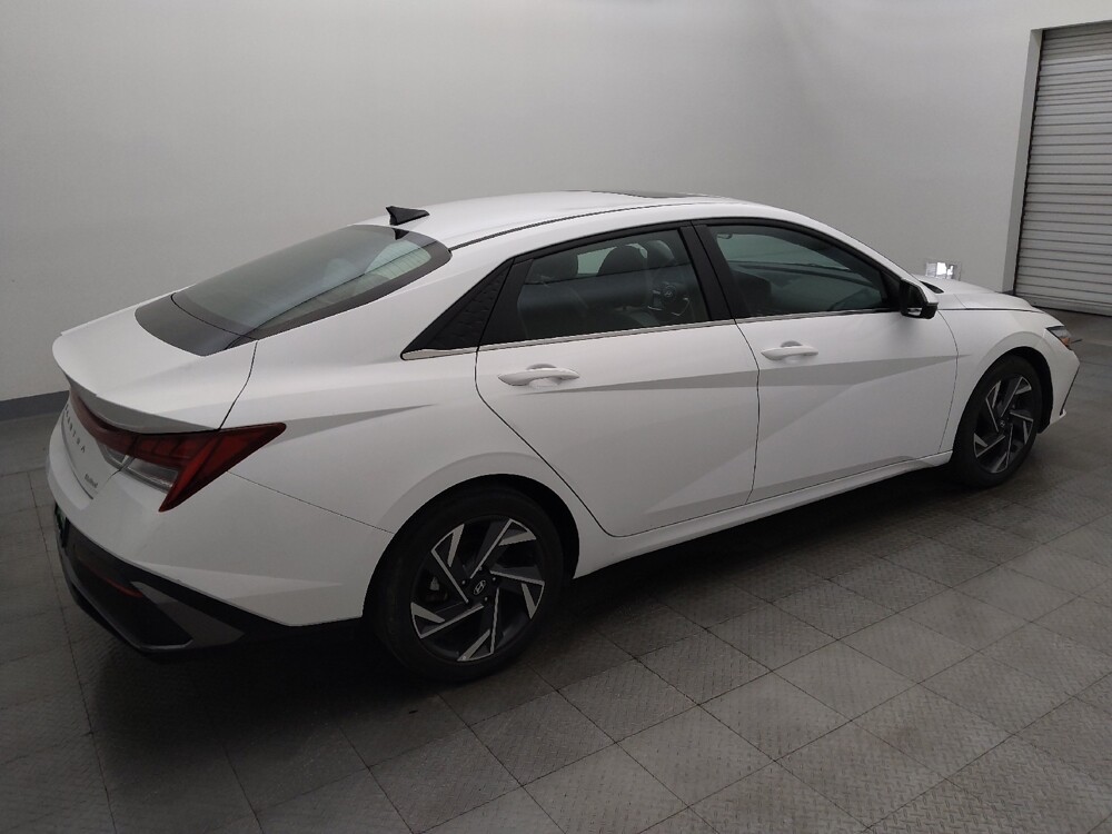 2024 Hyundai Elantra in Houston, TX 77060 - 18131205 10