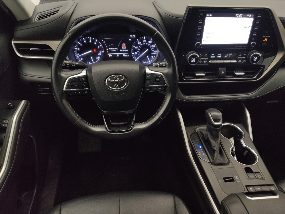 2020 Toyota Highlander in Houston, TX 77074 - 18131210 22