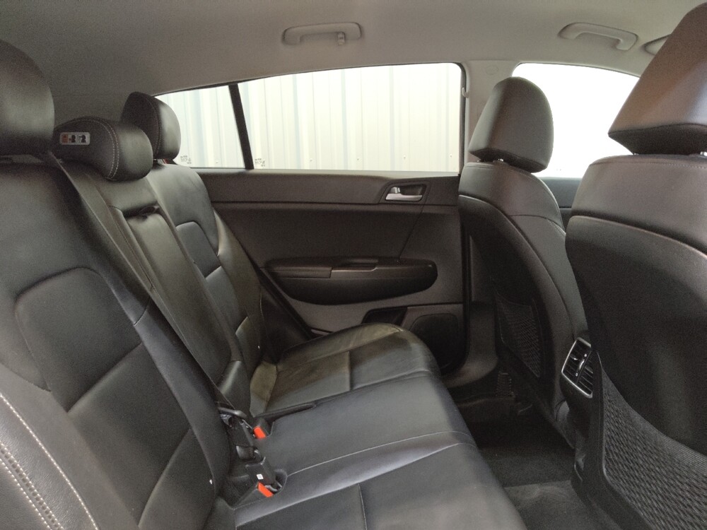 2017 Kia Sportage in Fairfield, OH 45014 - 18131212 19