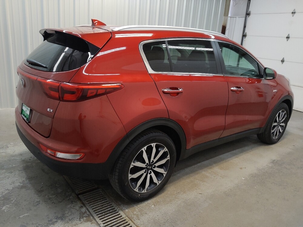 2017 Kia Sportage in Fairfield, OH 45014 - 18131212 10