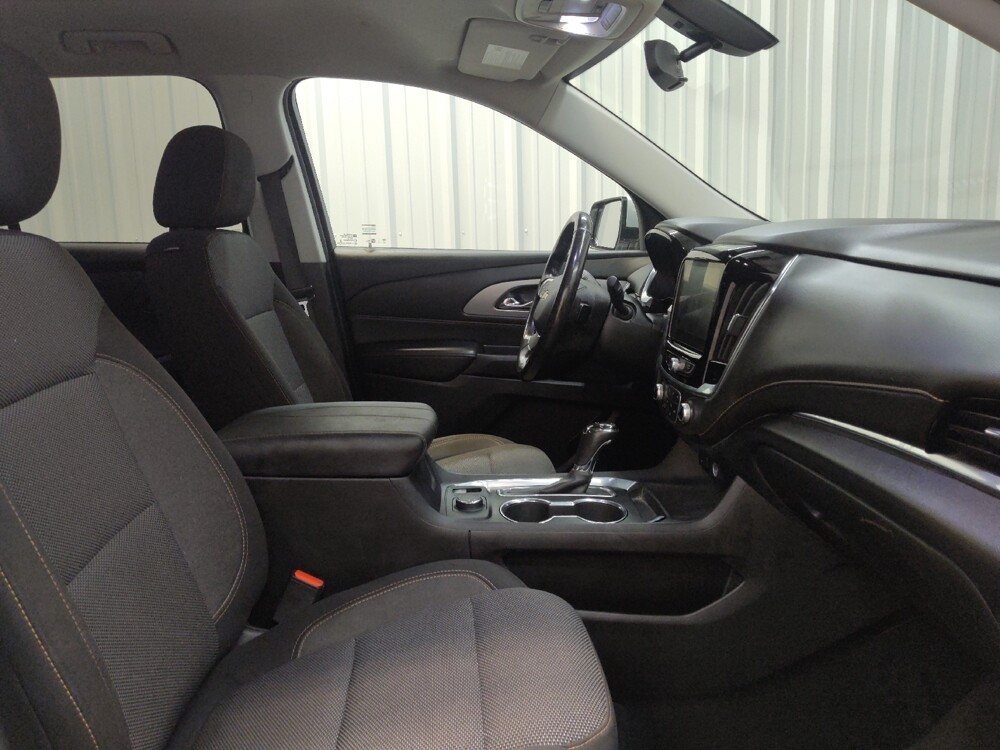 2018 Chevrolet Traverse in Fairfield, OH 45014 - 18131213 21