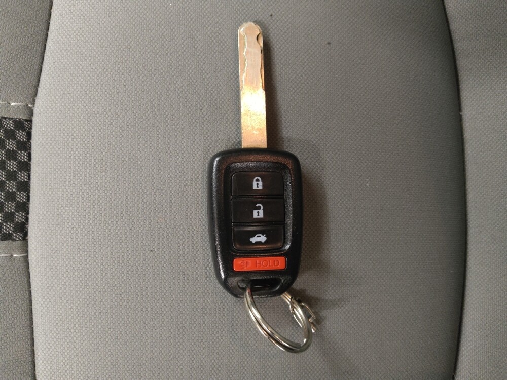 2019 Honda Civic in Fairfield, OH 45014 - 18131218 32