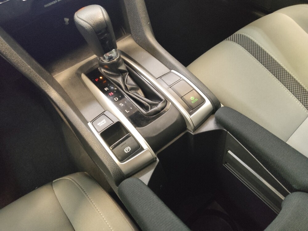 2019 Honda Civic in Fairfield, OH 45014 - 18131218 26