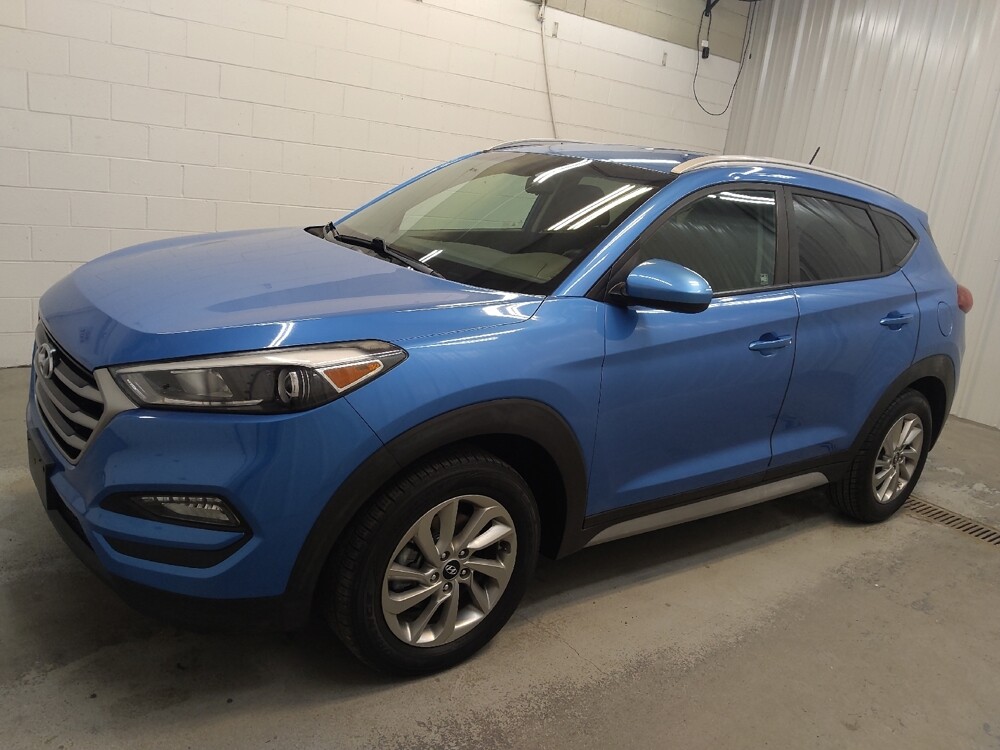 2017 Hyundai Tucson in Fairfield, OH 45014 - 18131219 2