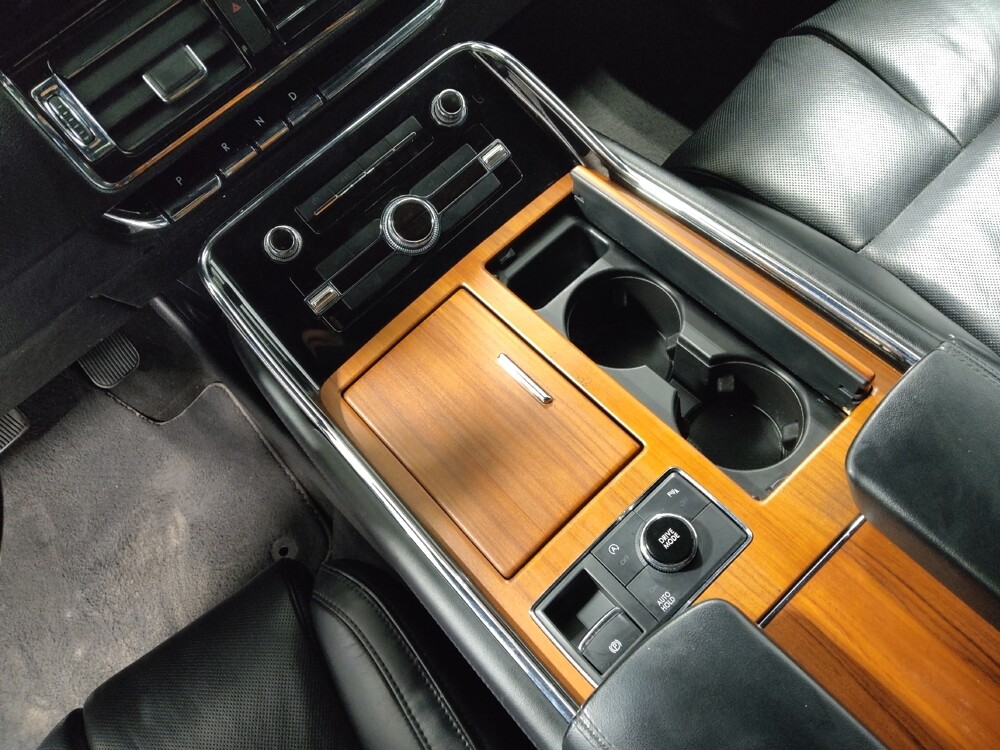 2019 Lincoln Navigator in Columbus, OH 43231 - 18131221 26