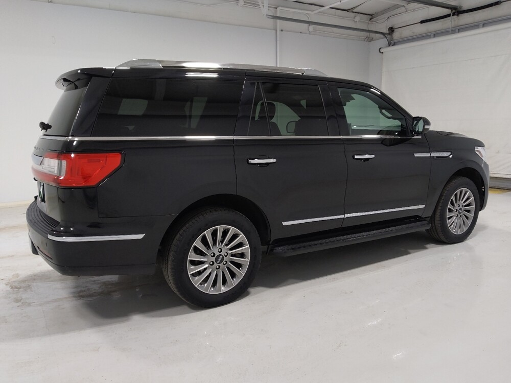 2019 Lincoln Navigator in Columbus, OH 43231 - 18131221 10