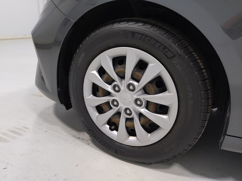 2022 Kia Forte in Columbus, OH 43231 - 18131229 31