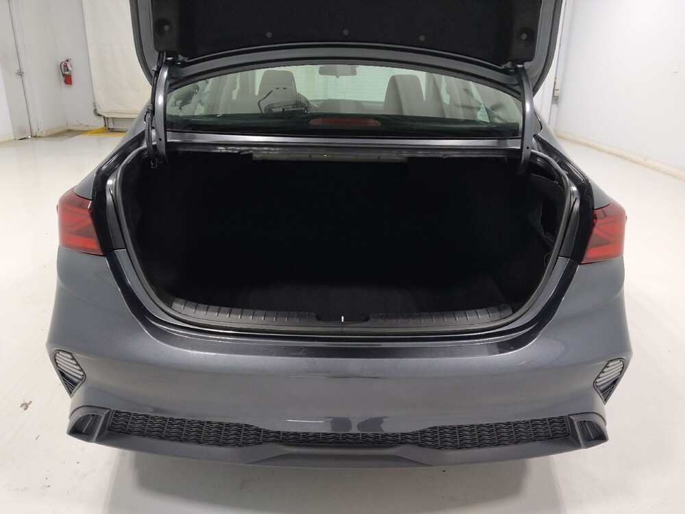 2022 Kia Forte in Columbus, OH 43231 - 18131229 29