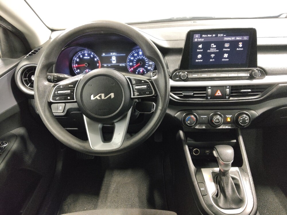 2022 Kia Forte in Columbus, OH 43231 - 18131229 22