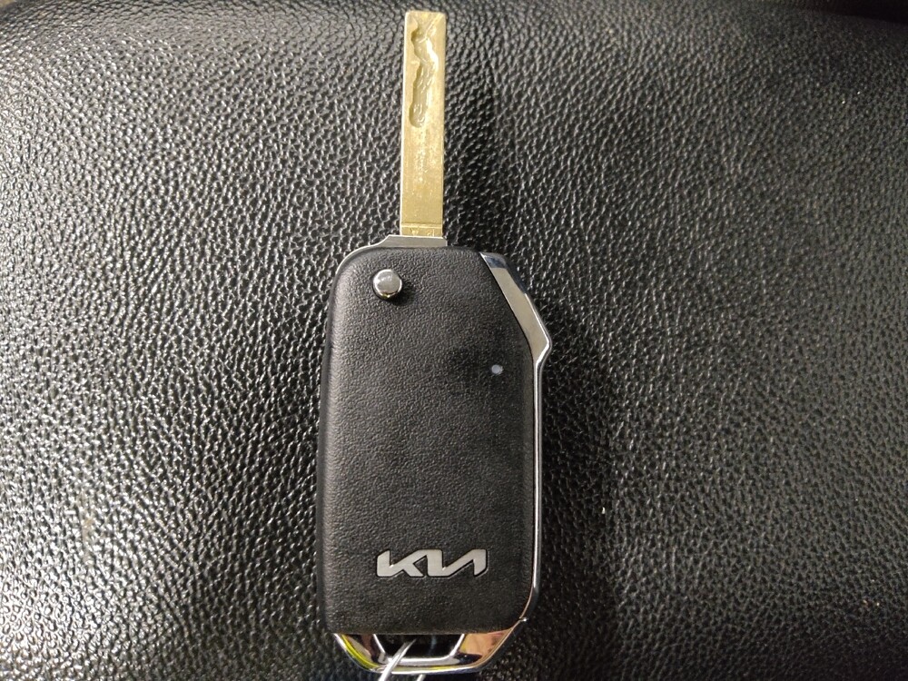 2022 Kia Forte in Columbus, OH 43231 - 18131229 32