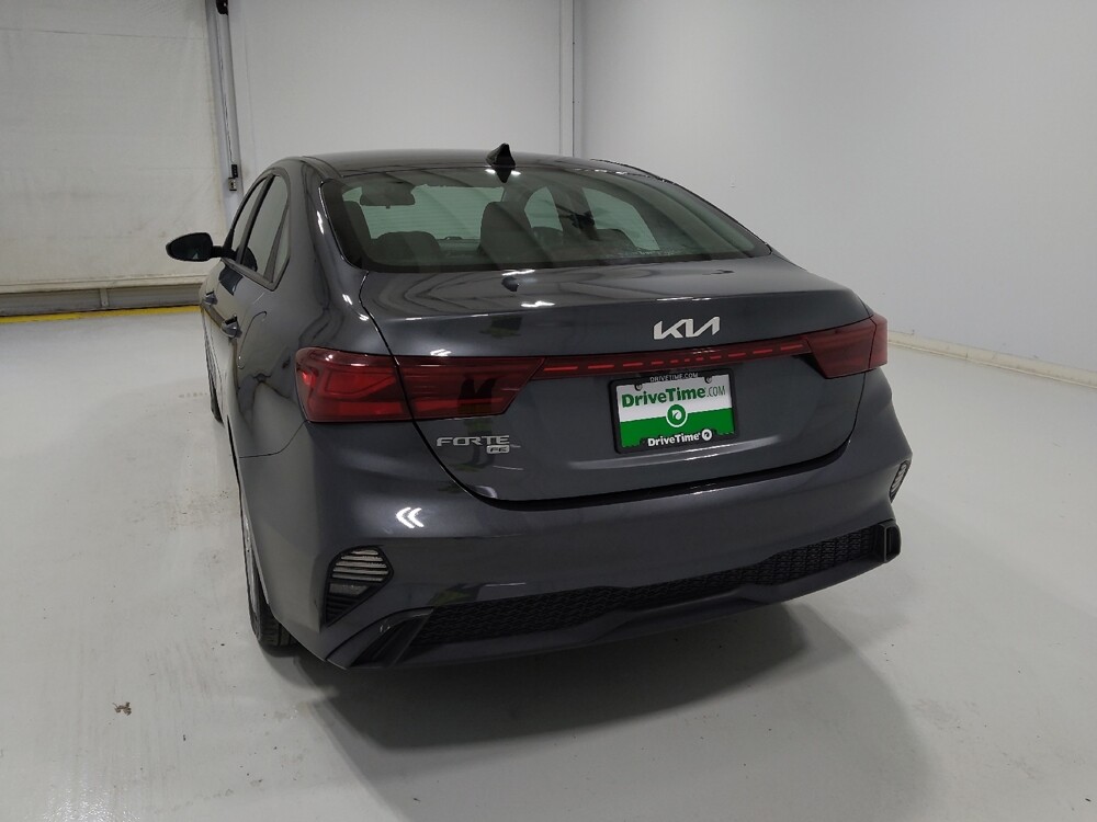 2022 Kia Forte in Columbus, OH 43231 - 18131229 6