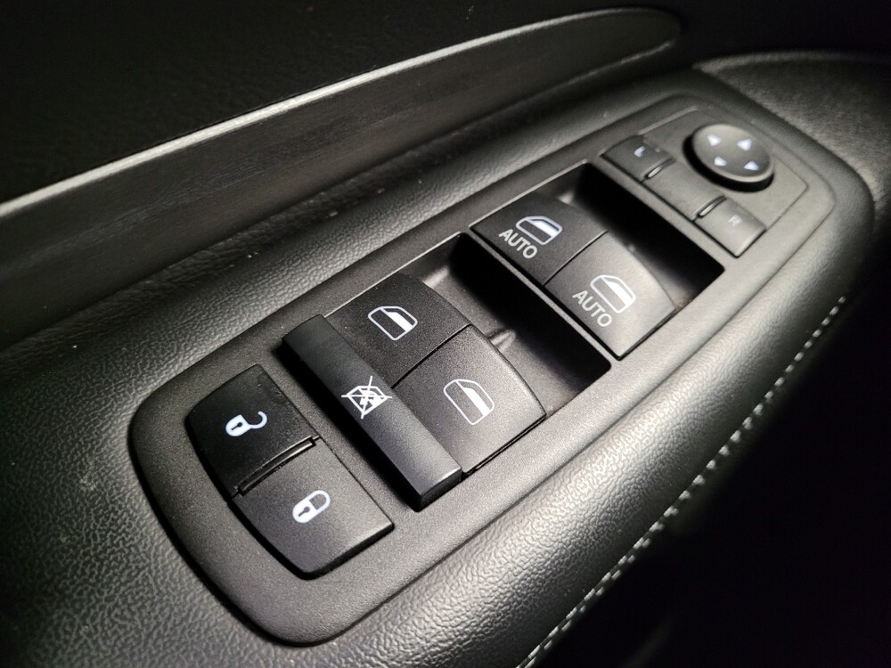 2022 Dodge Durango in Miamisburg, OH 45342 - 18131230 27