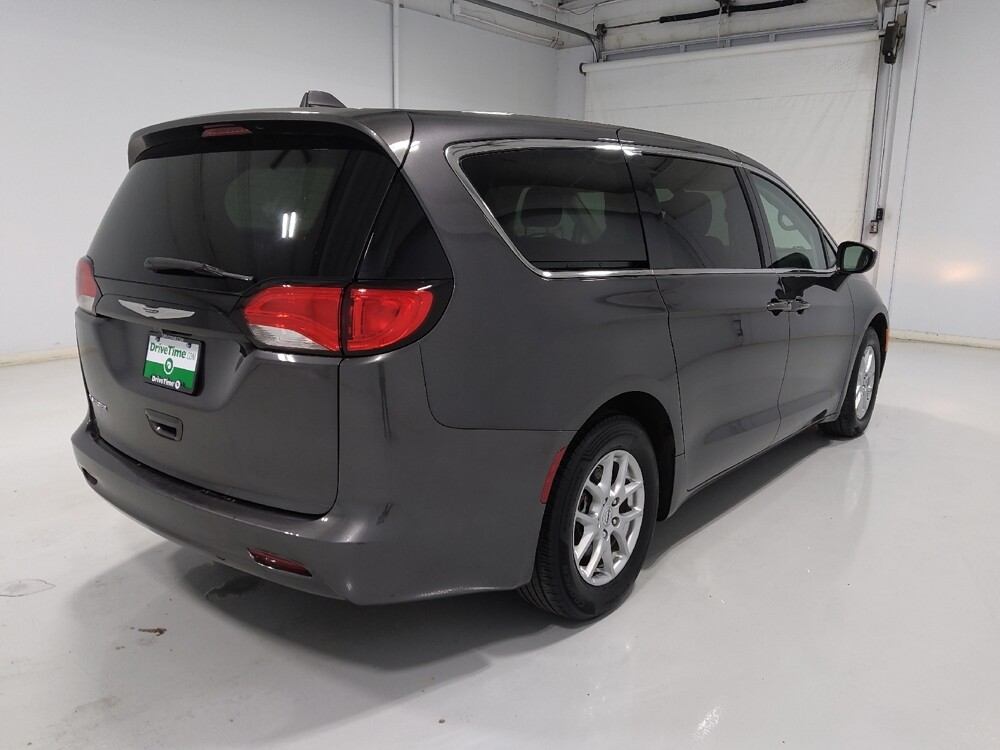 2022 Chrysler Voyager in Columbus, OH 43231 - 18131236 9
