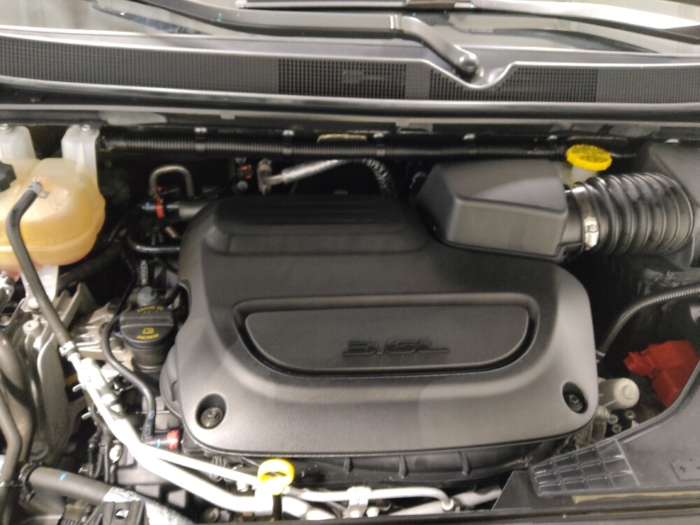 2022 Chrysler Voyager in Columbus, OH 43231 - 18131236 30