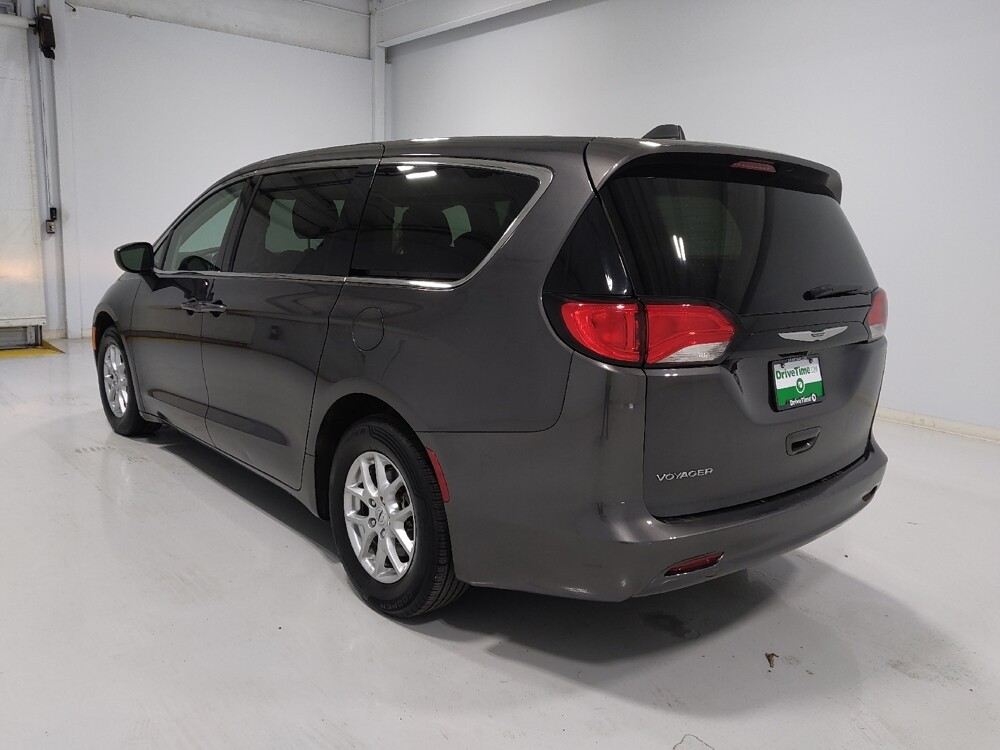 2022 Chrysler Voyager in Columbus, OH 43231 - 18131236 5