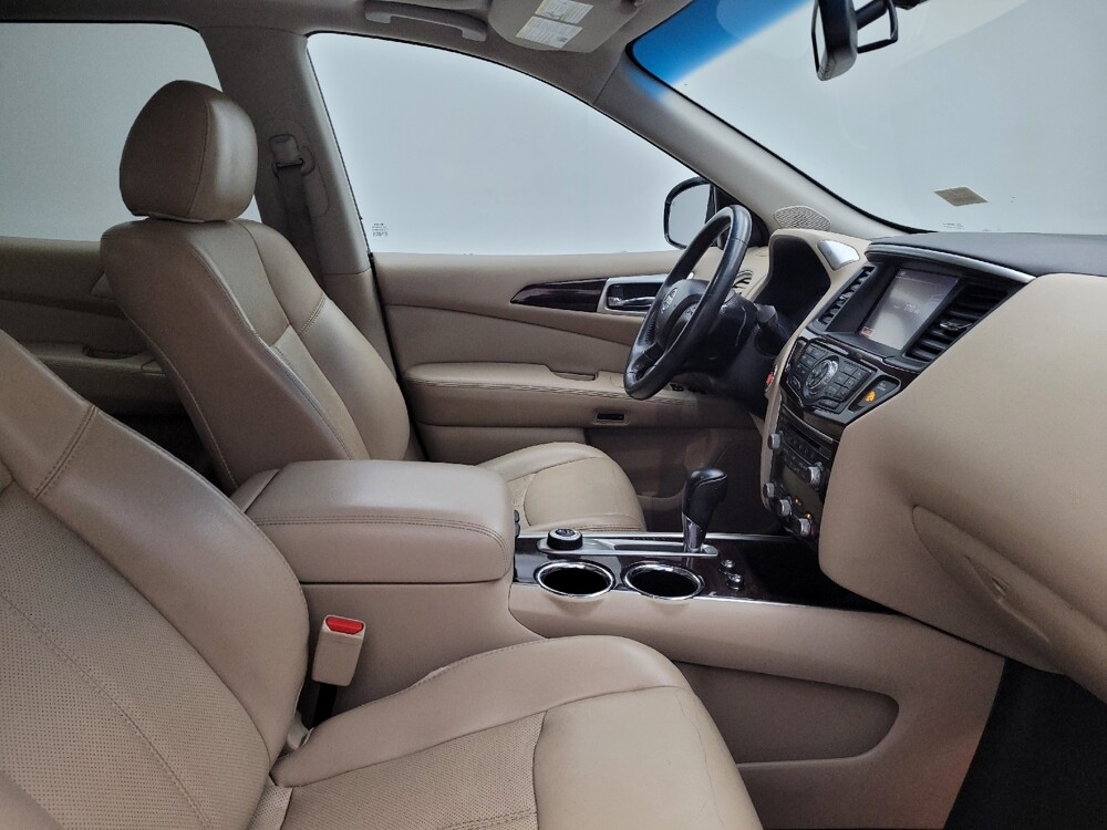 2016 Nissan Pathfinder in Miamisburg, OH 45342 - 18131237 21