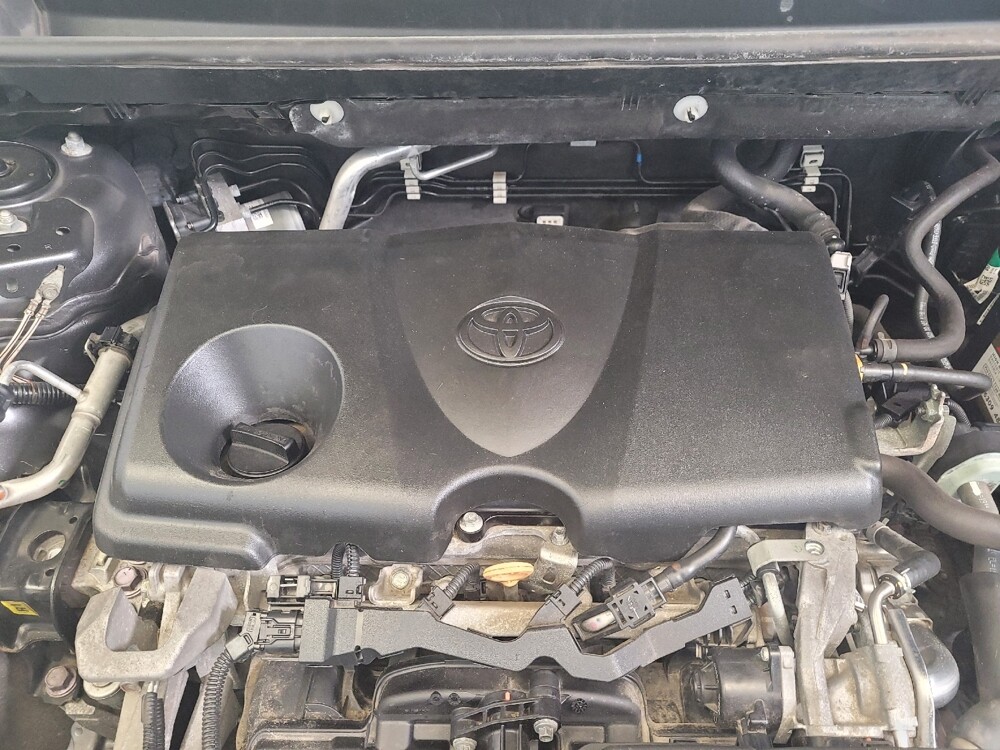 2021 Toyota RAV4 in Louisville, KY 40258 - 18131238 30