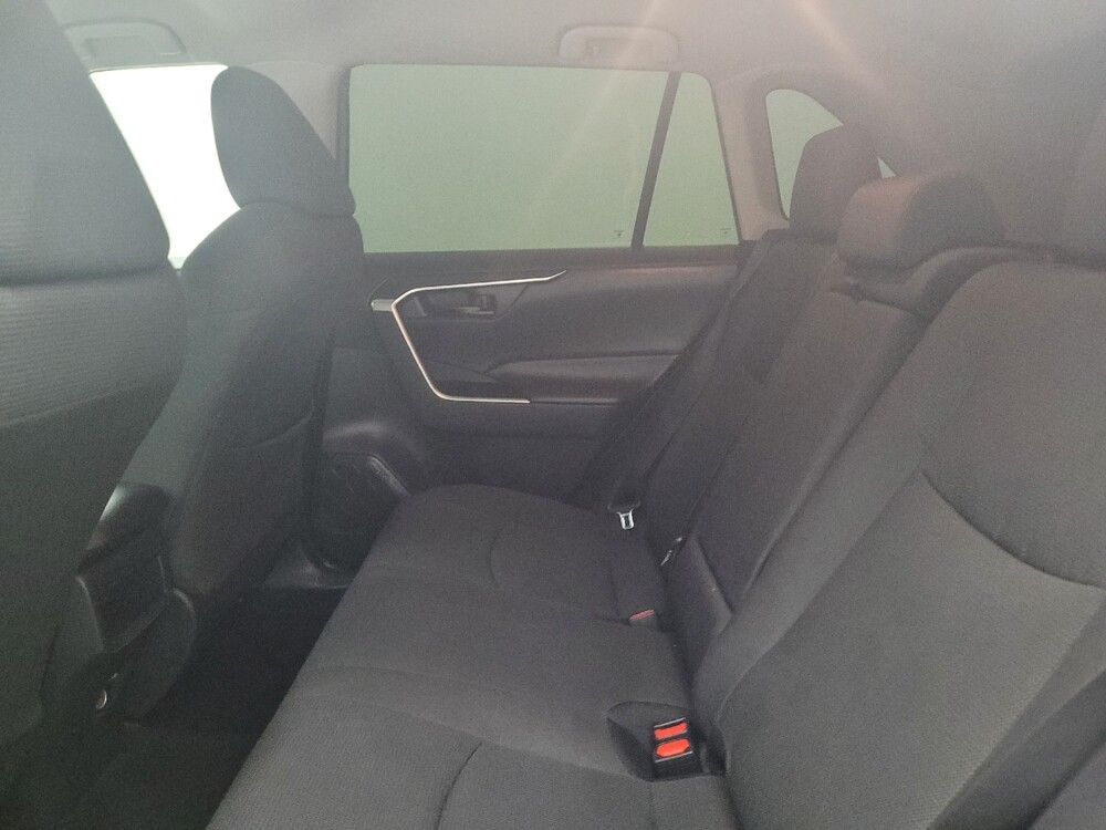 2021 Toyota RAV4 in Louisville, KY 40258 - 18131238 18