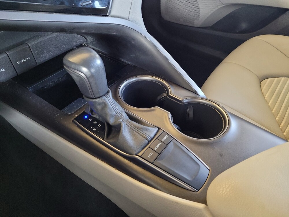 2022 Toyota Camry in Miamisburg, OH 45342 - 18131239 26