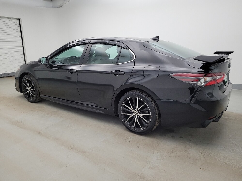 2022 Toyota Camry in Miamisburg, OH 45342 - 18131239 3