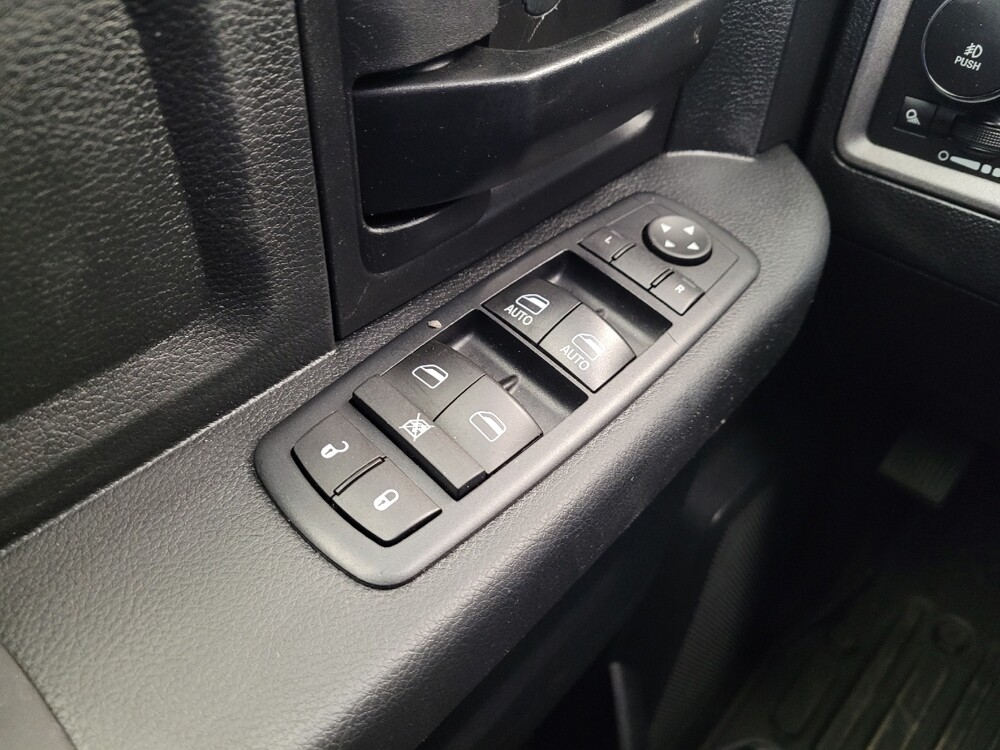 2017 RAM 1500 in Columbus, OH 43228 - 18131246 27