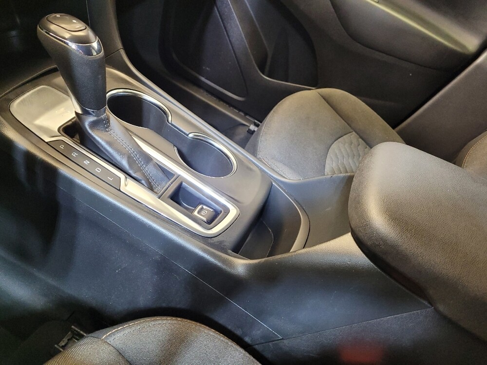 2020 Chevrolet Equinox in Columbus, OH 43228 - 18131247 26