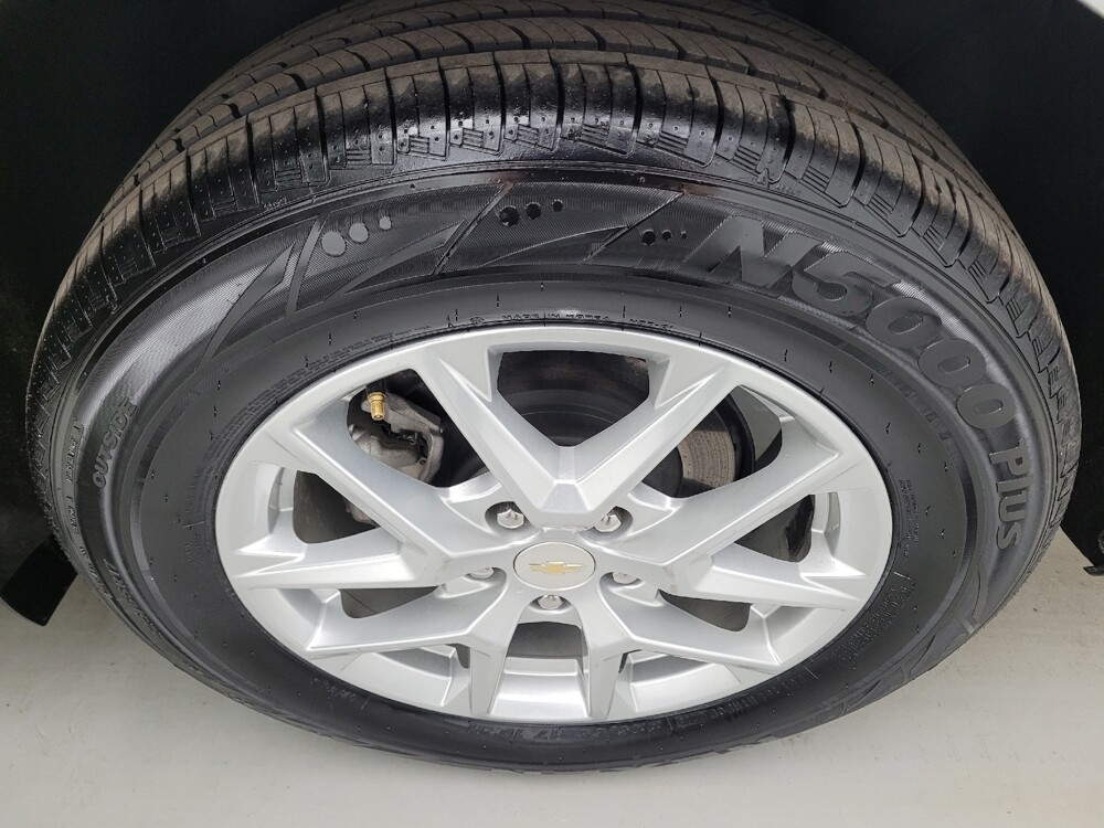 2022 Chevrolet Equinox in Columbus, OH 43228 - 18131252 31