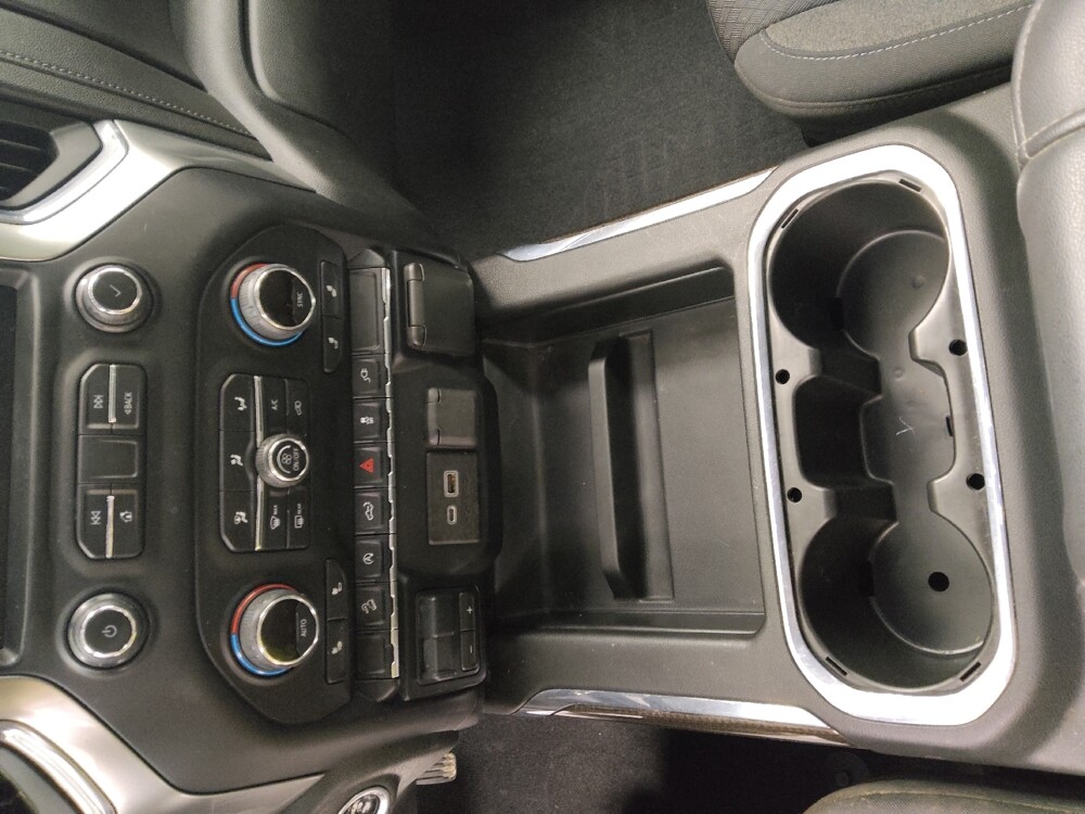 2020 Chevrolet Silverado 1500 in St. Louis, MO 63125 - 18131253 26