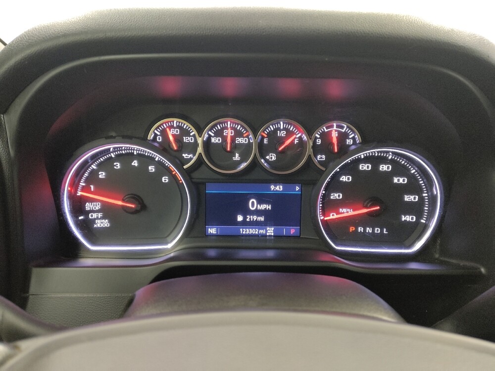 2020 Chevrolet Silverado 1500 in St. Louis, MO 63125 - 18131253 23